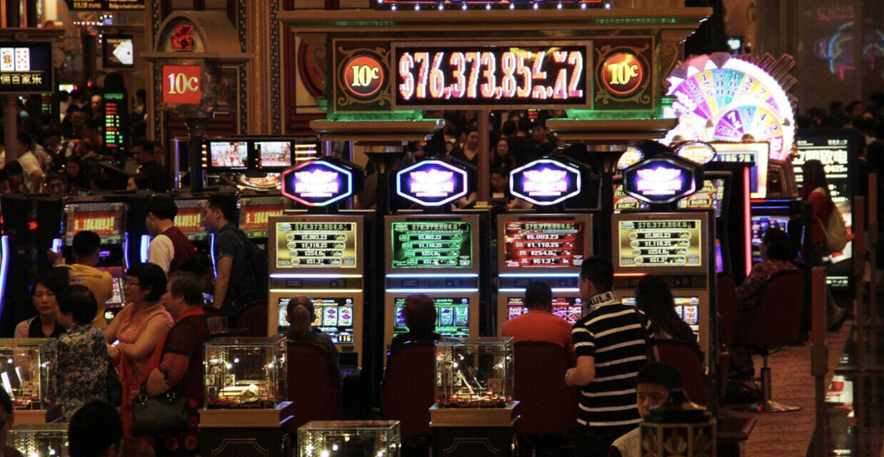 What’s The Real Appeal of the Casino Scene?